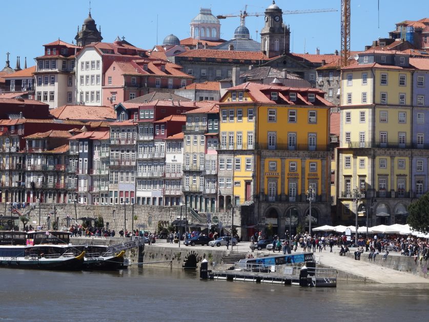 Ribeira Porto is a area of the city with towering colourful waterfront buildings.
